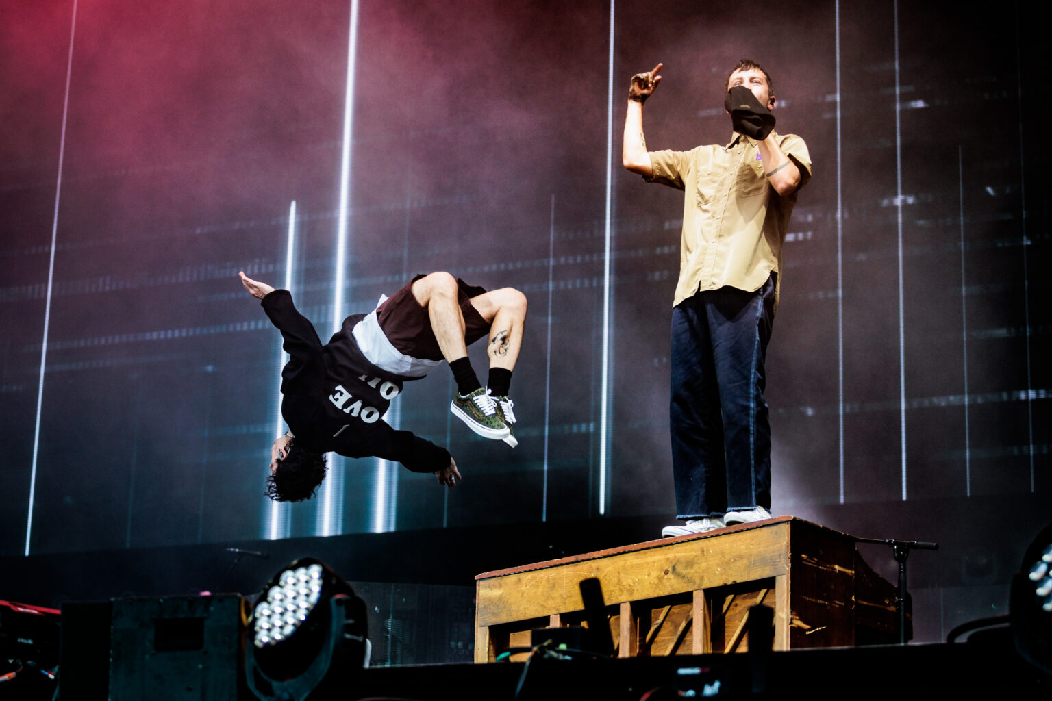 Twenty One Pilots @ Rock Werchter 2022: Van Kampvuur Tot Grote Vuurbal